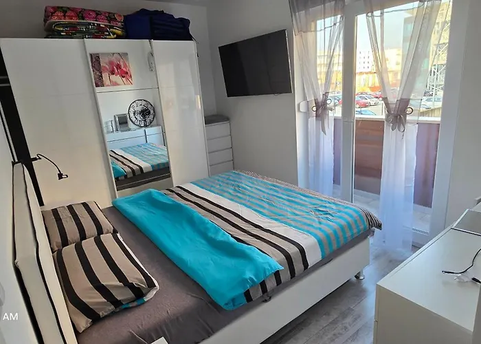 דירה Mall פולה