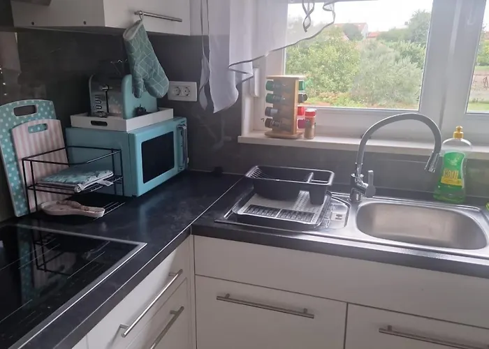 דירה Mall פולה