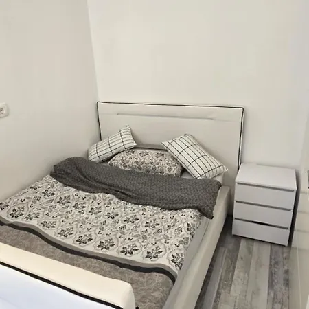Mall Apartament Pula